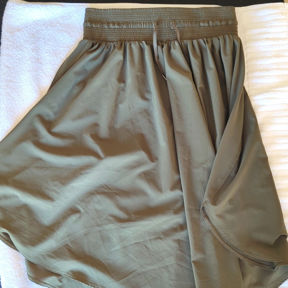 lululemon athletica Olive Midi Skirt